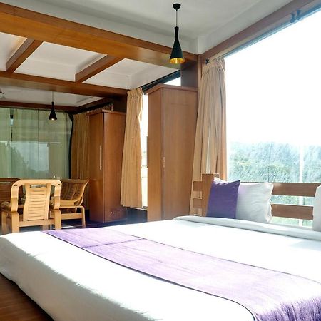 Palette - Spring Hills Resort Pirangut Εξωτερικό φωτογραφία