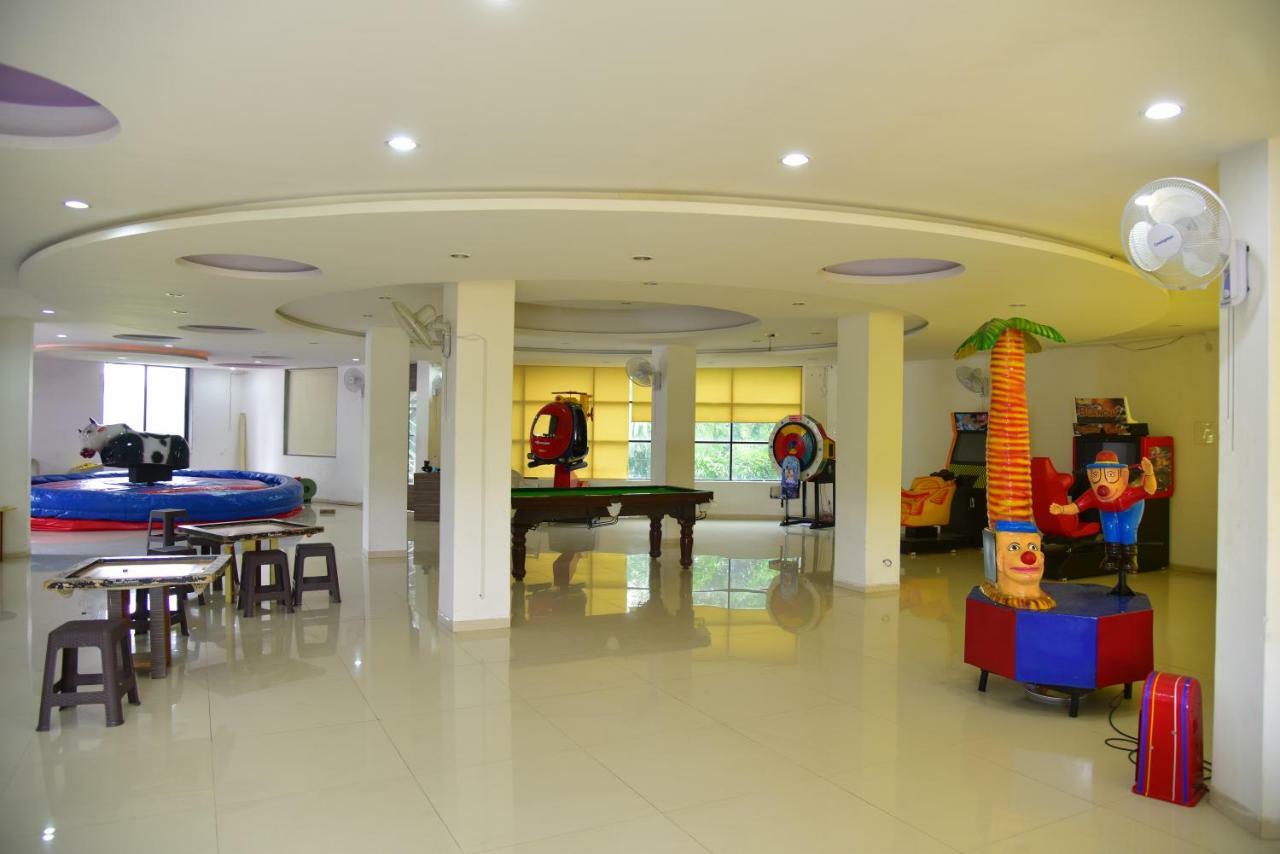 Palette - Spring Hills Resort Pirangut Εξωτερικό φωτογραφία
